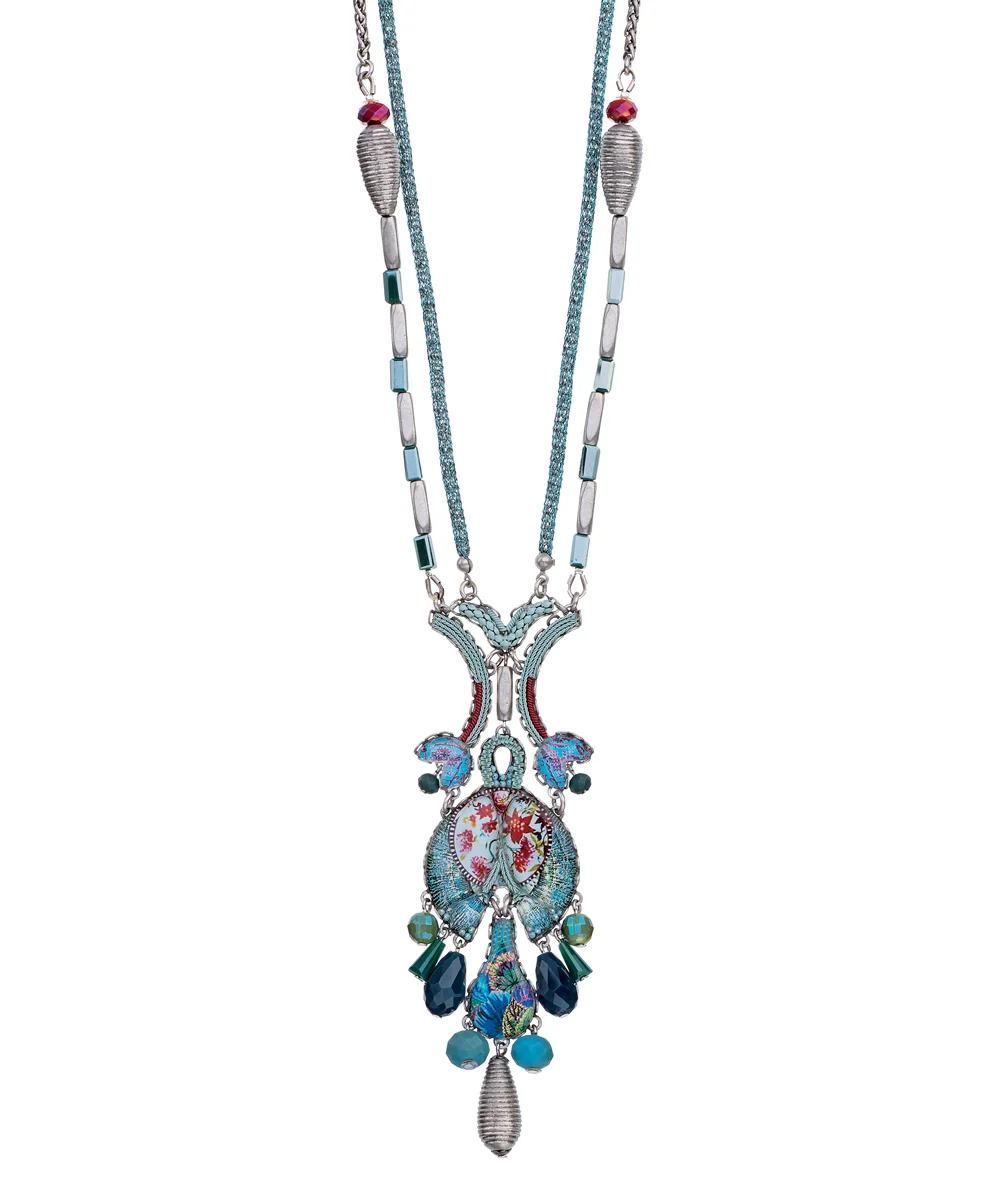 Astral Light, Agustina Necklace