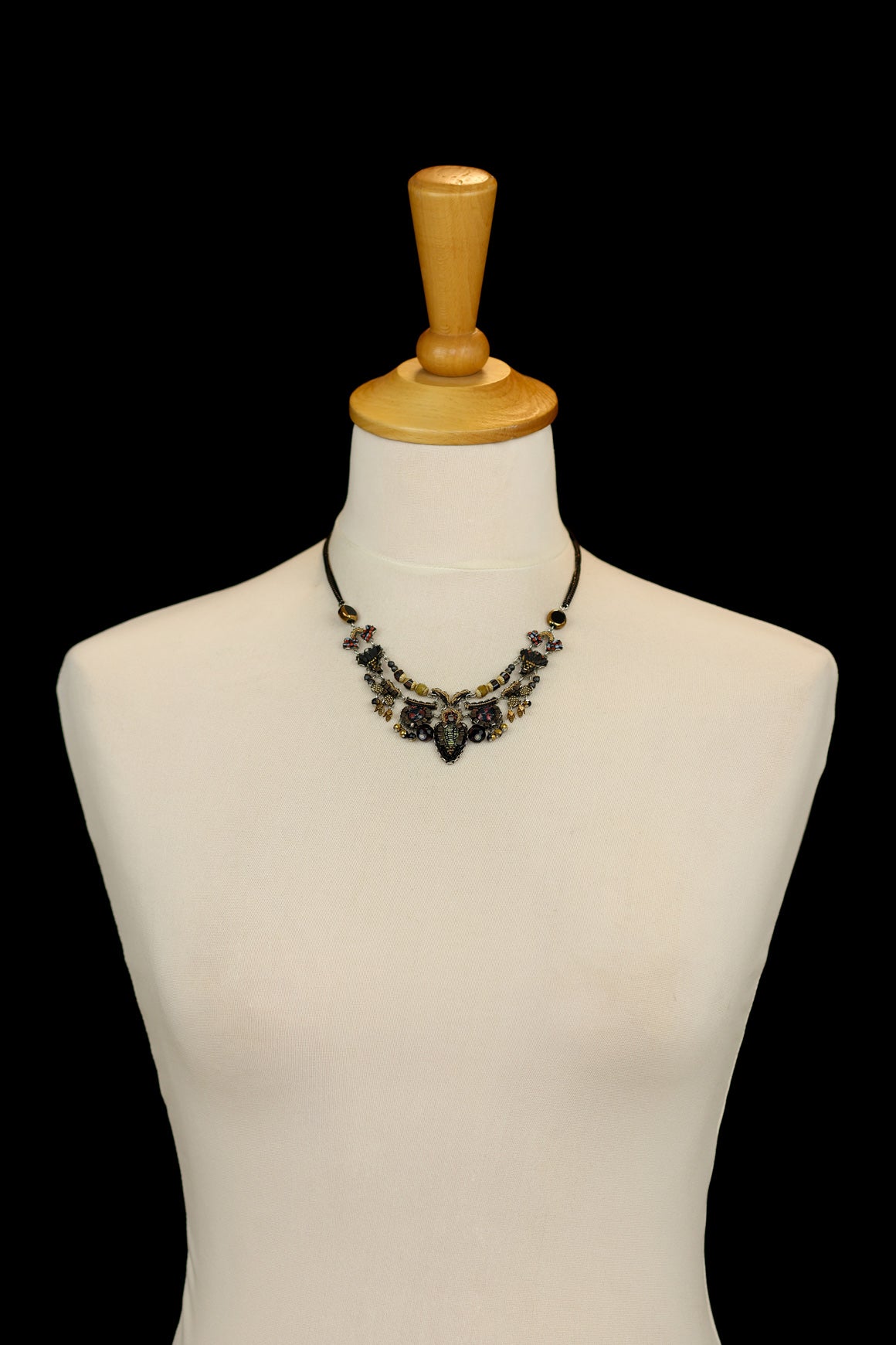 Black Elegant Necklaces Tiger Eye Set, Verity - Image 2