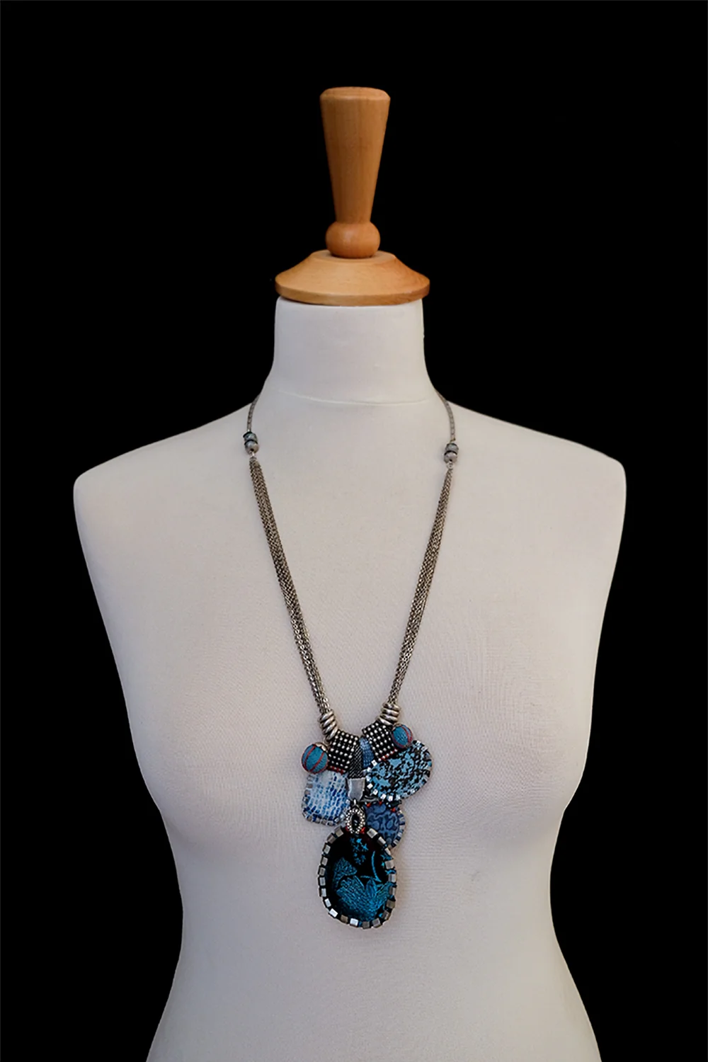 Blue Space, Willow Necklace - Image 2