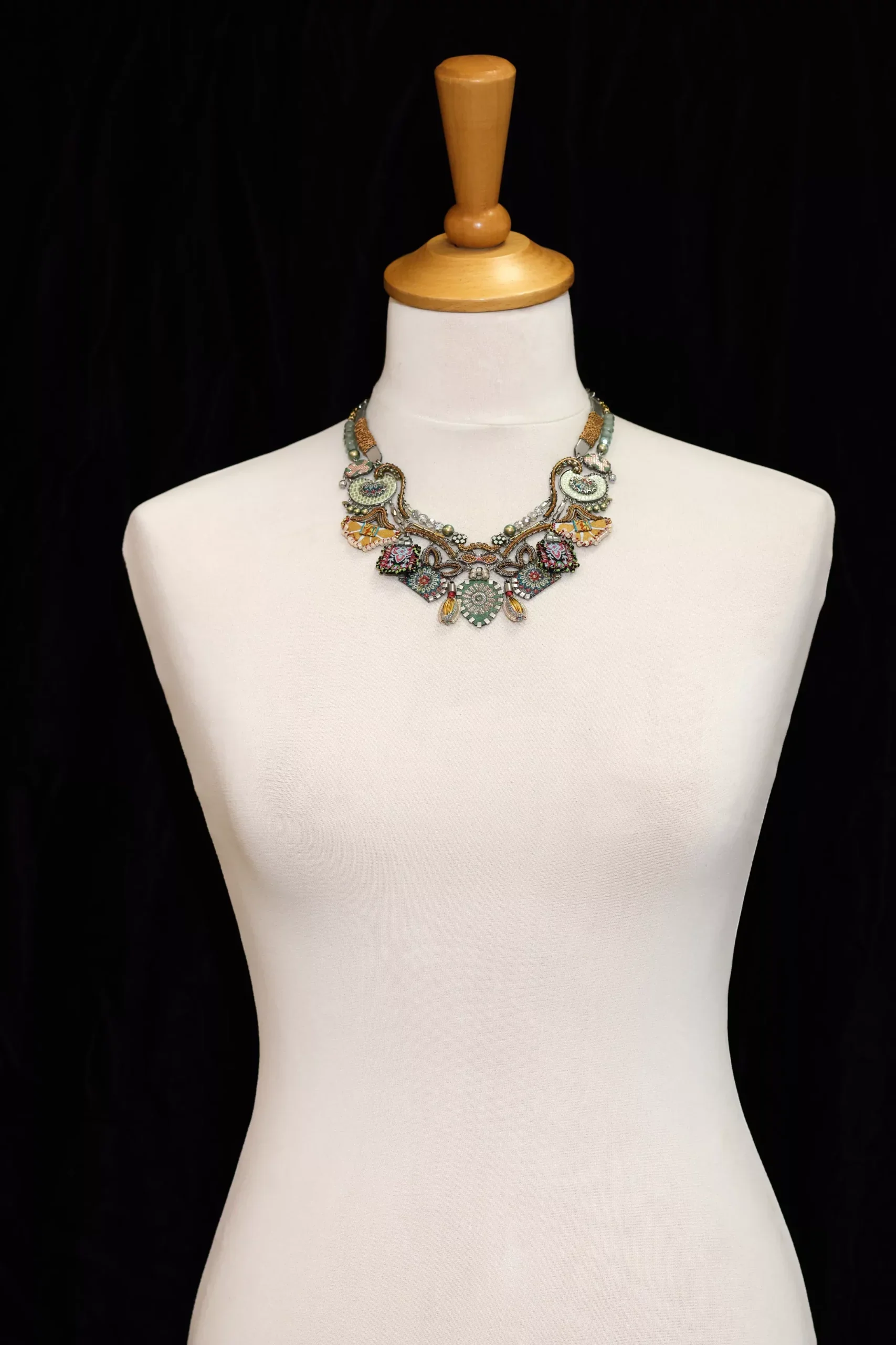 Champagne Kiss, Fara Necklace - Image 2