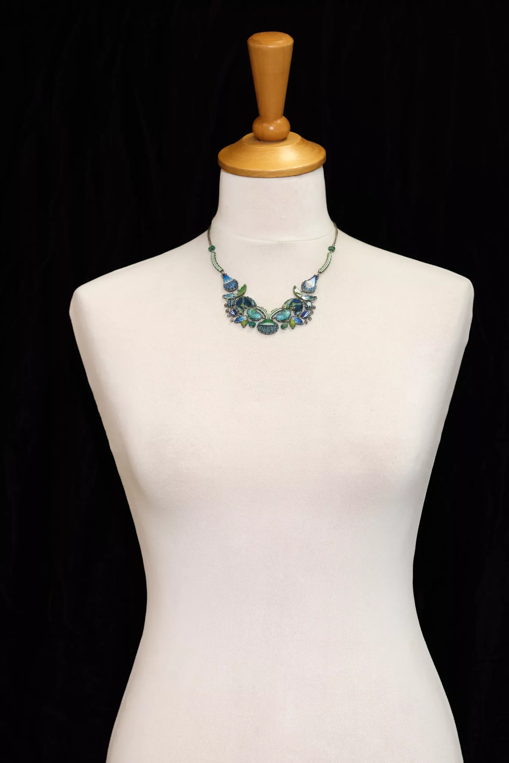 Crisp Air, Wynne Necklace - Image 2