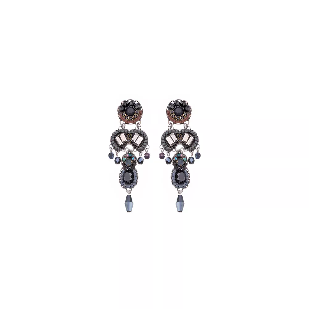 Dark Dimension, Amaya Earrings