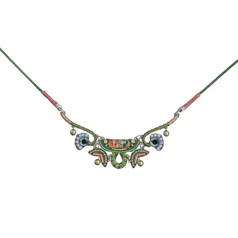 Daylily, Greenie Necklace