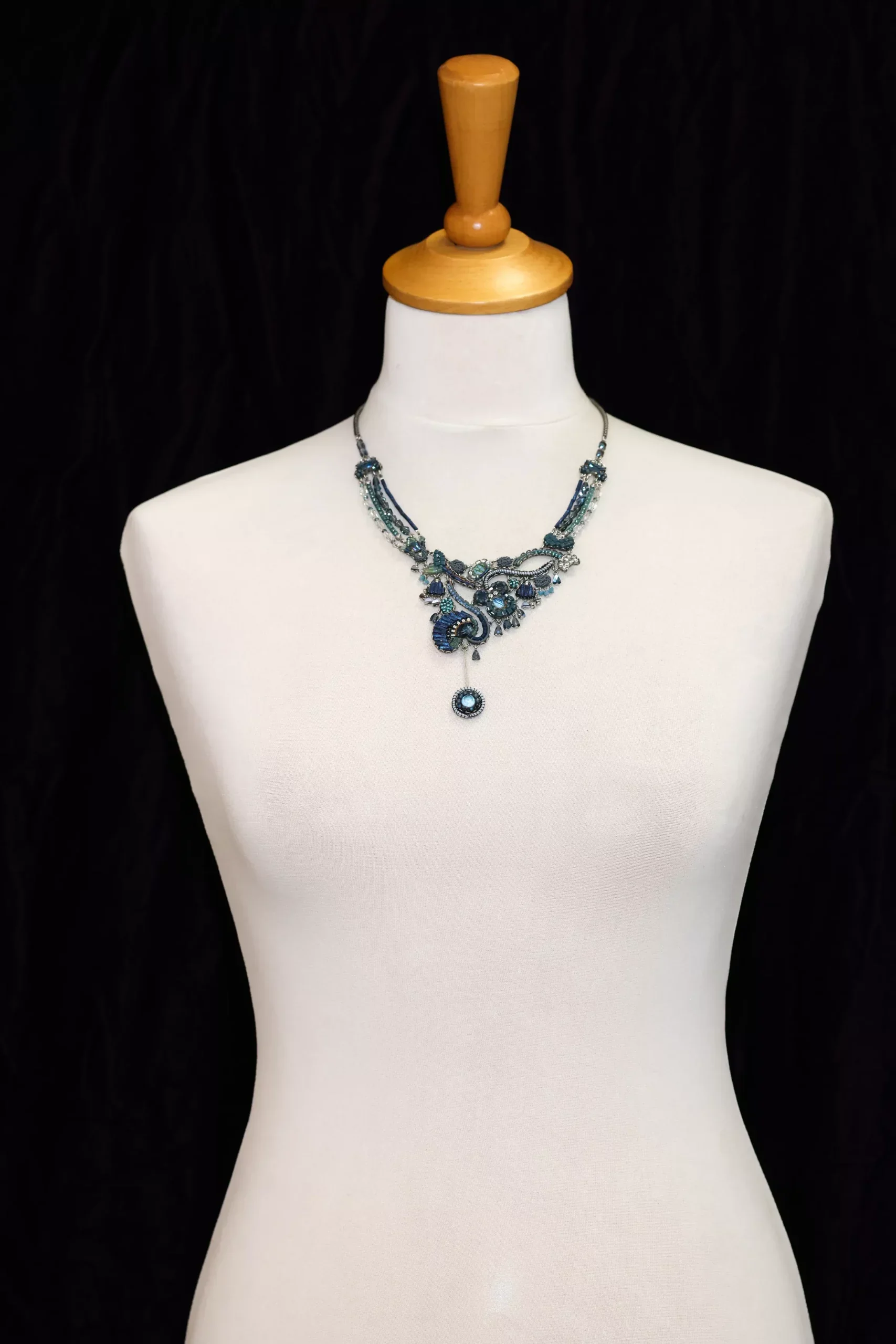 Deep Frost, Beatrica Necklace - Image 2