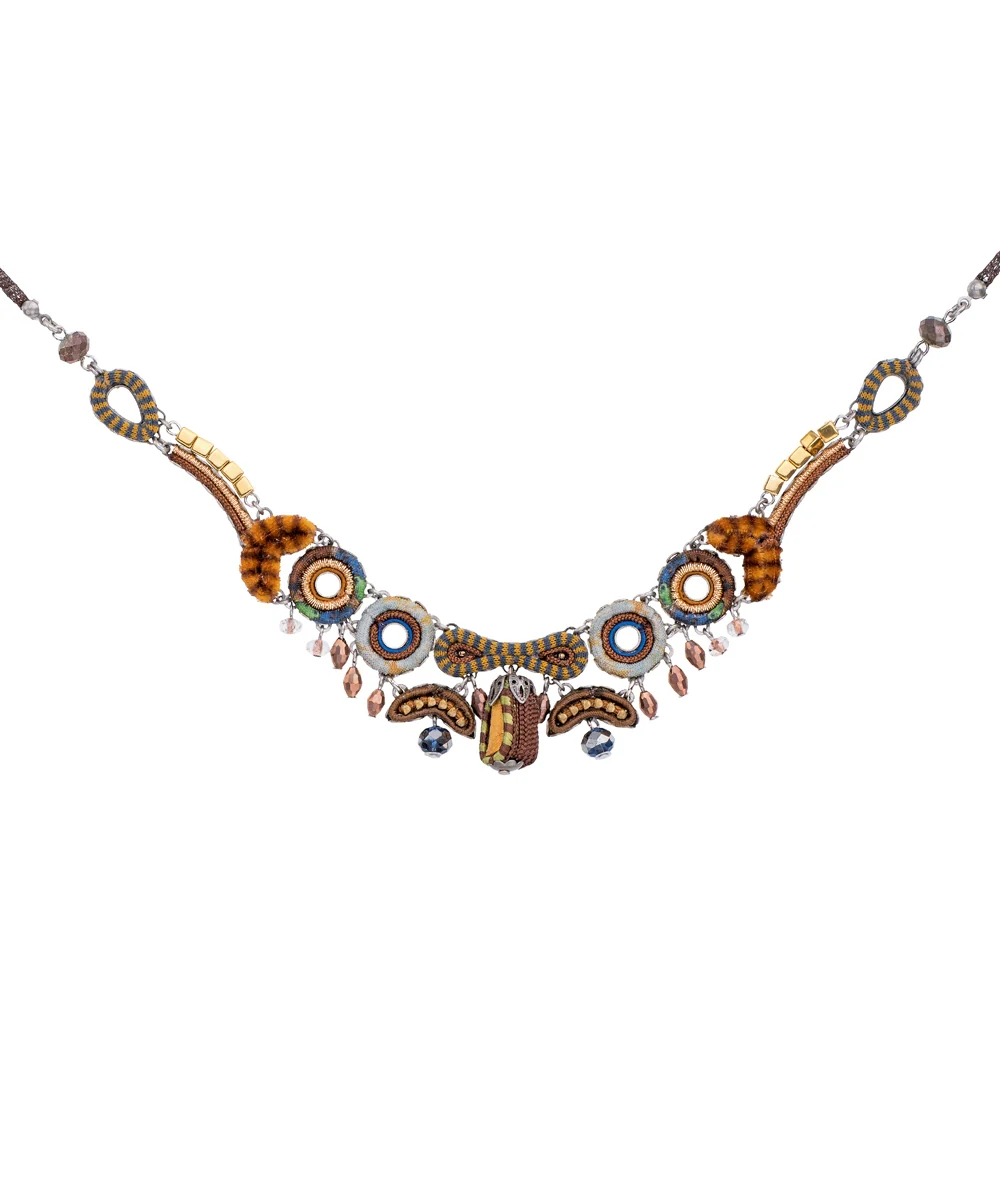 Golden Slumbers, Avita Necklace