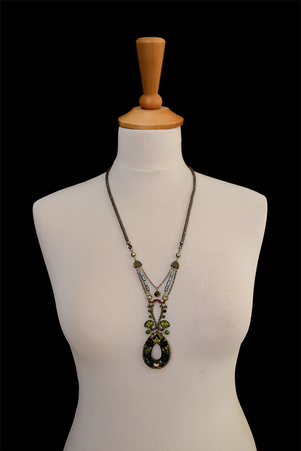 Green Meadow, Ruth Necklace - Image 2