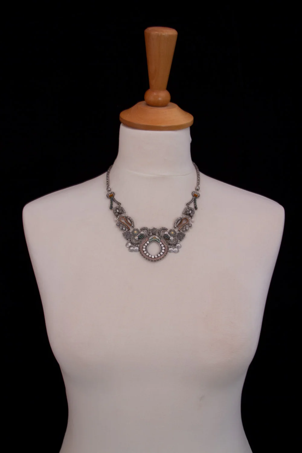 Metal Light, Athena Necklace - Image 2