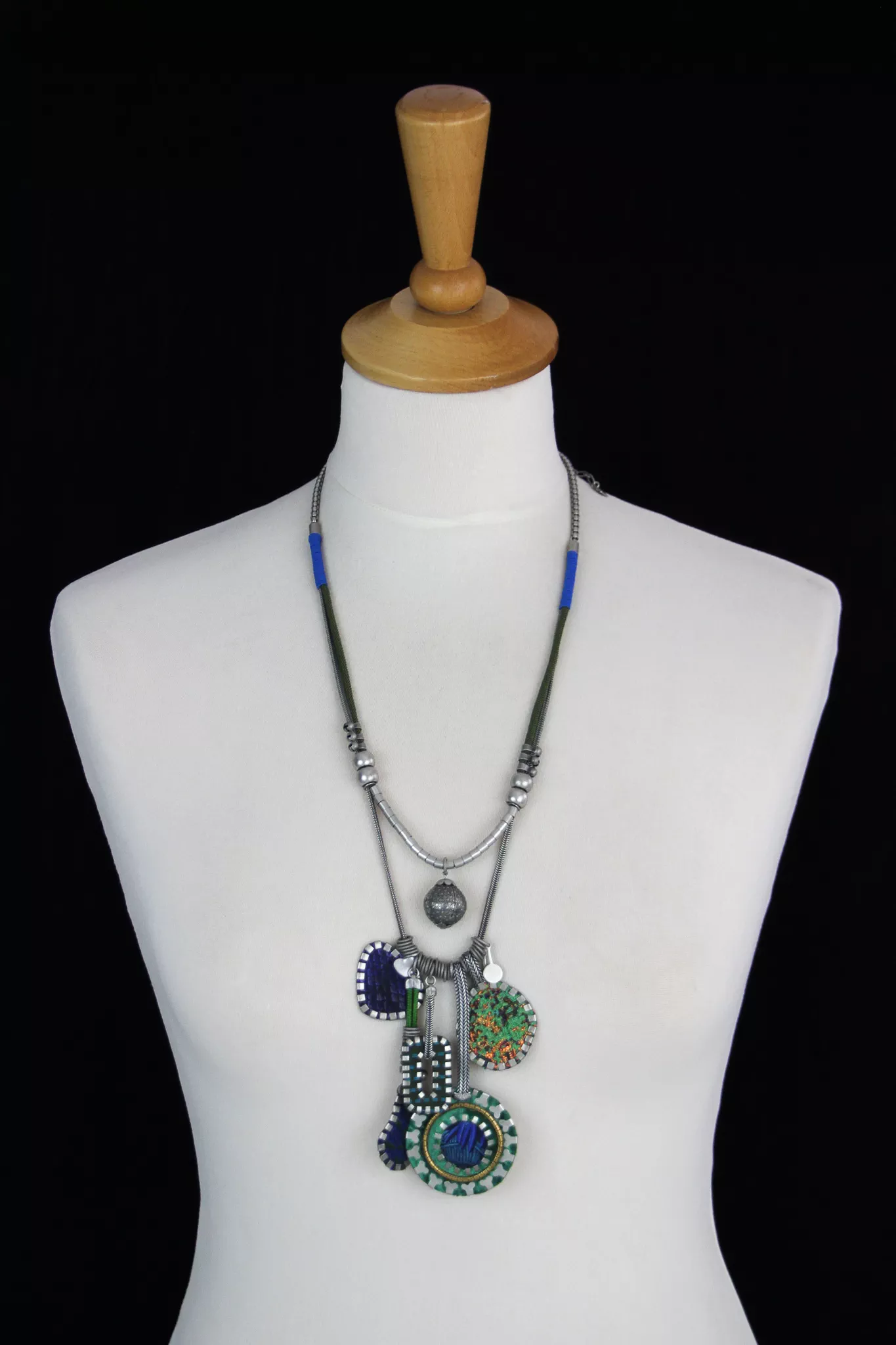 Moss Rock, Samantha Necklace - Image 2