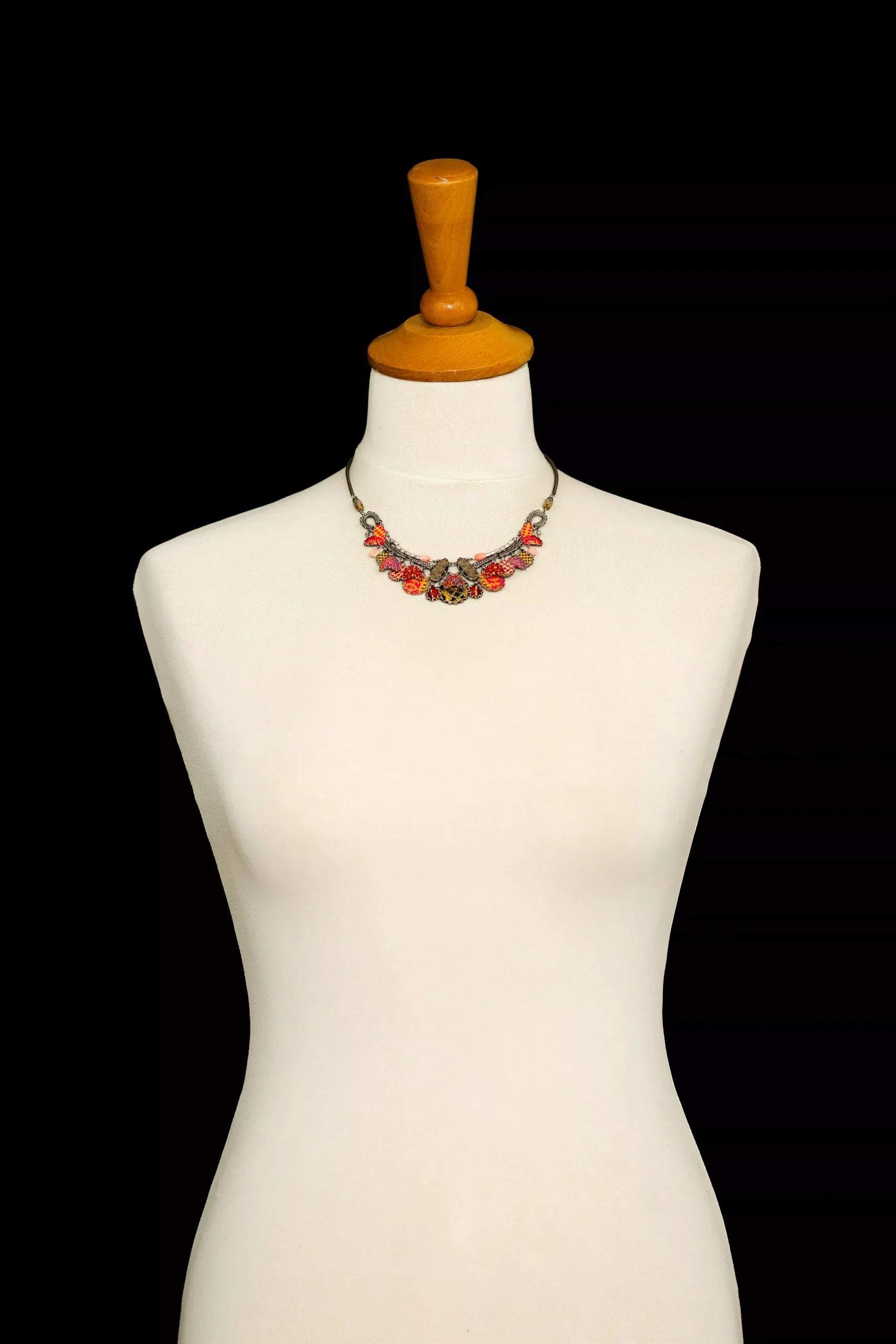 Orange Necklace Embroidered Dream Set, Violet - Image 2