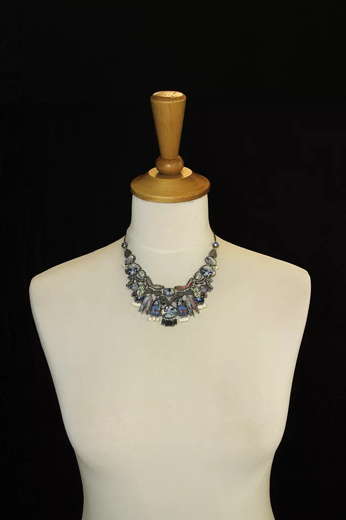 Saling Time, Avisa Necklace - Image 2