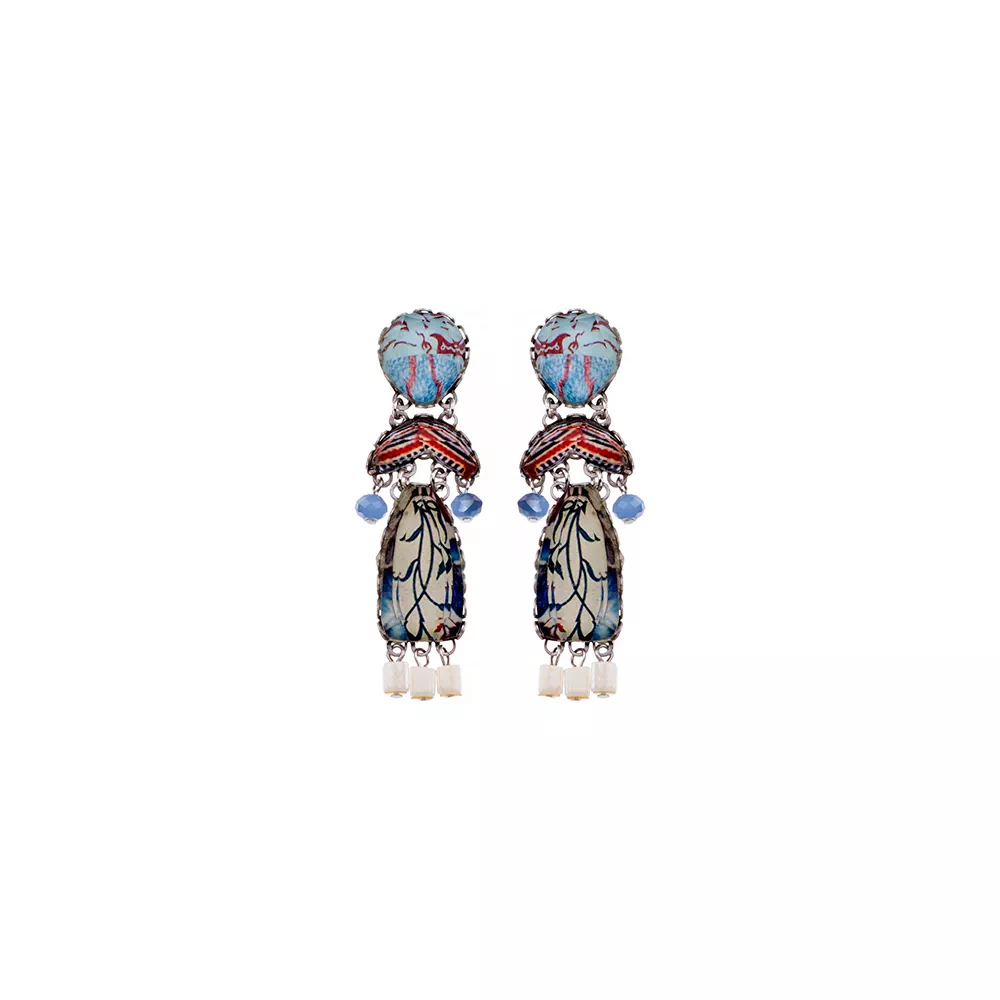 Saling Time, Firtha Earrings