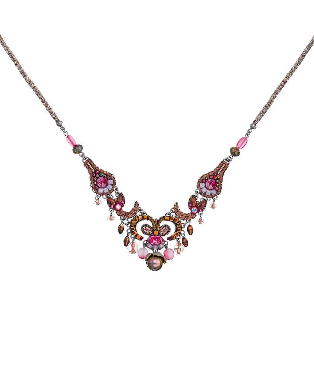 Secret Cave, Amelia Necklace