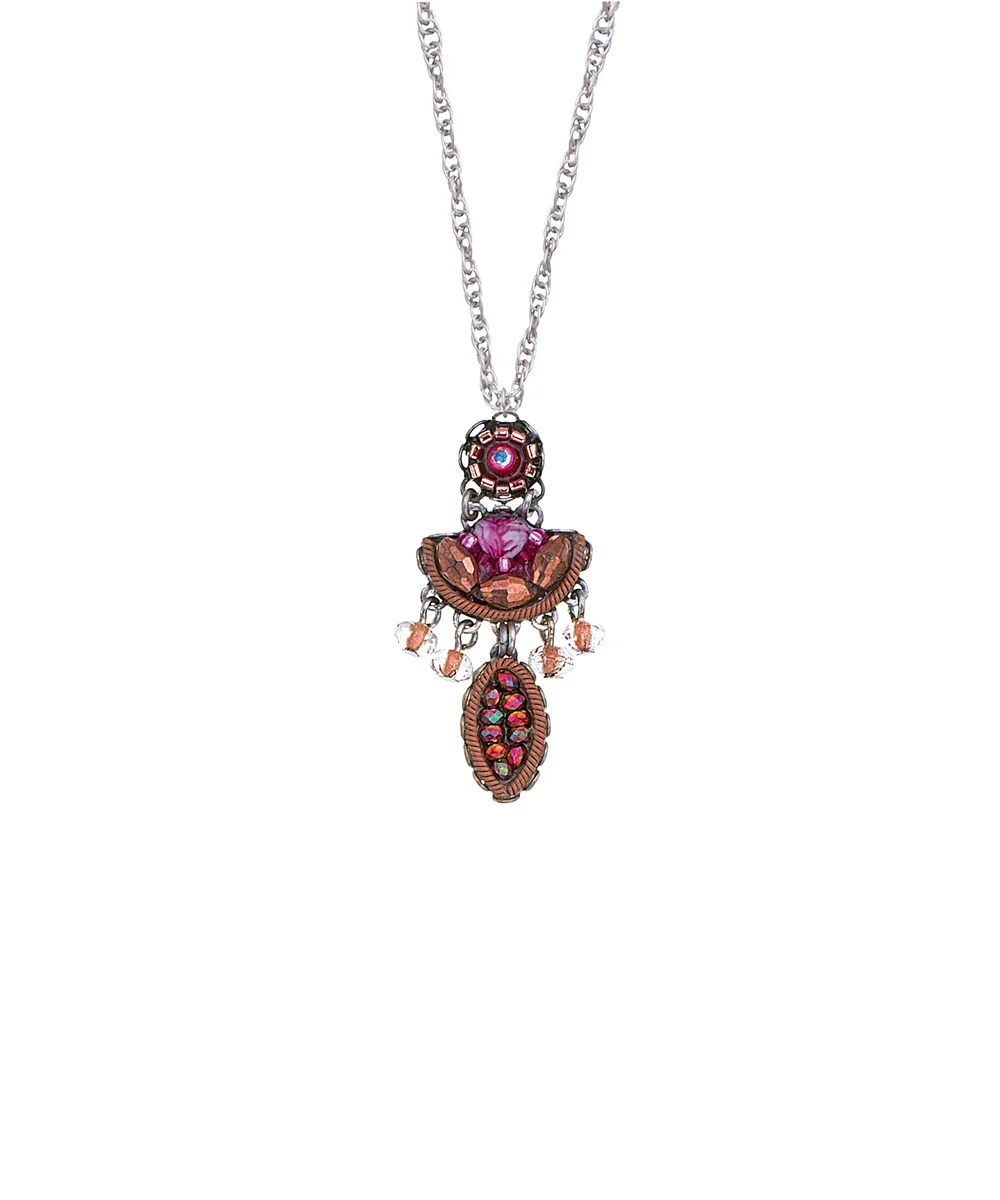 Secret Cave, Chressie Pendant