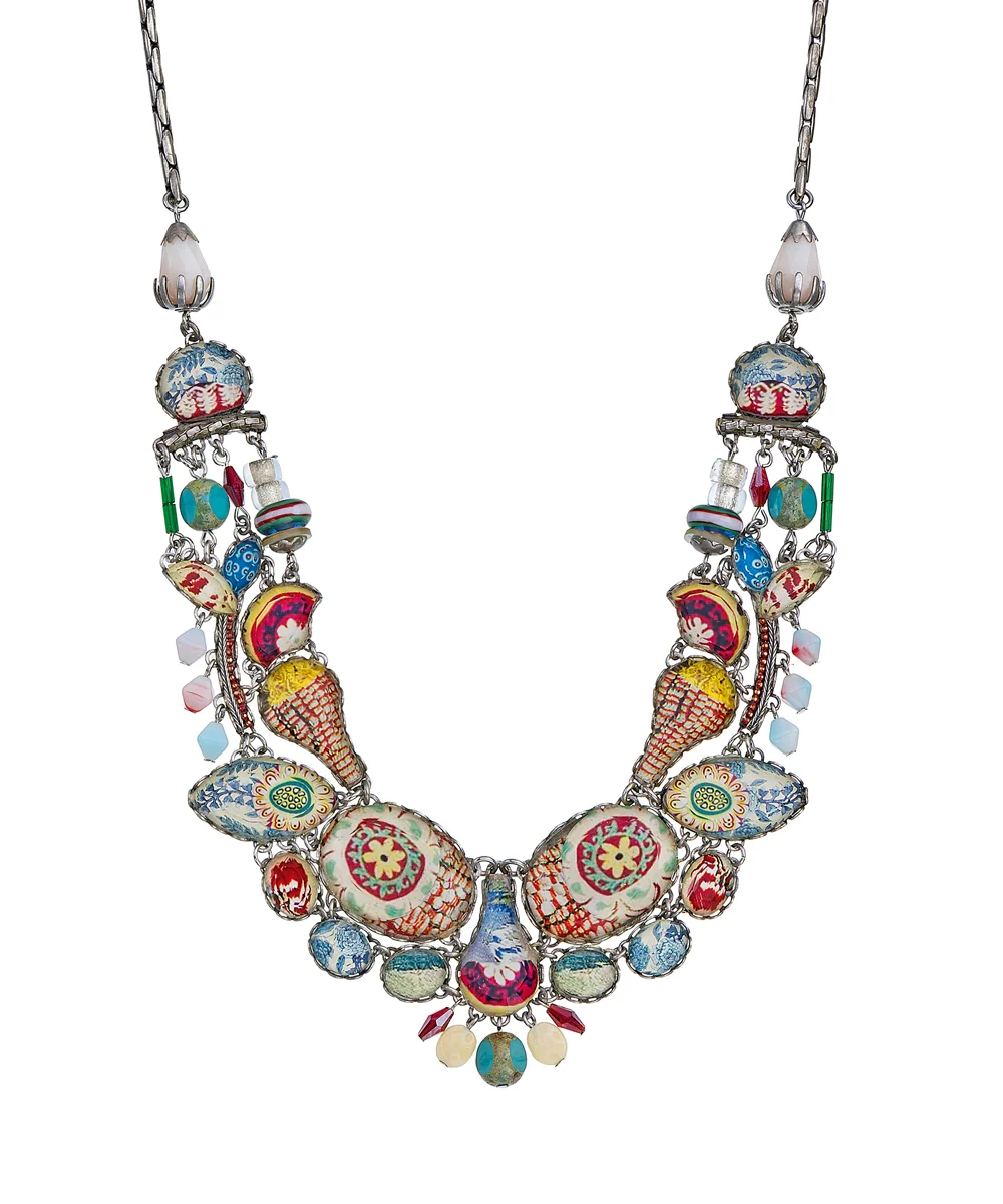 Silent Dream, Dolores Necklace