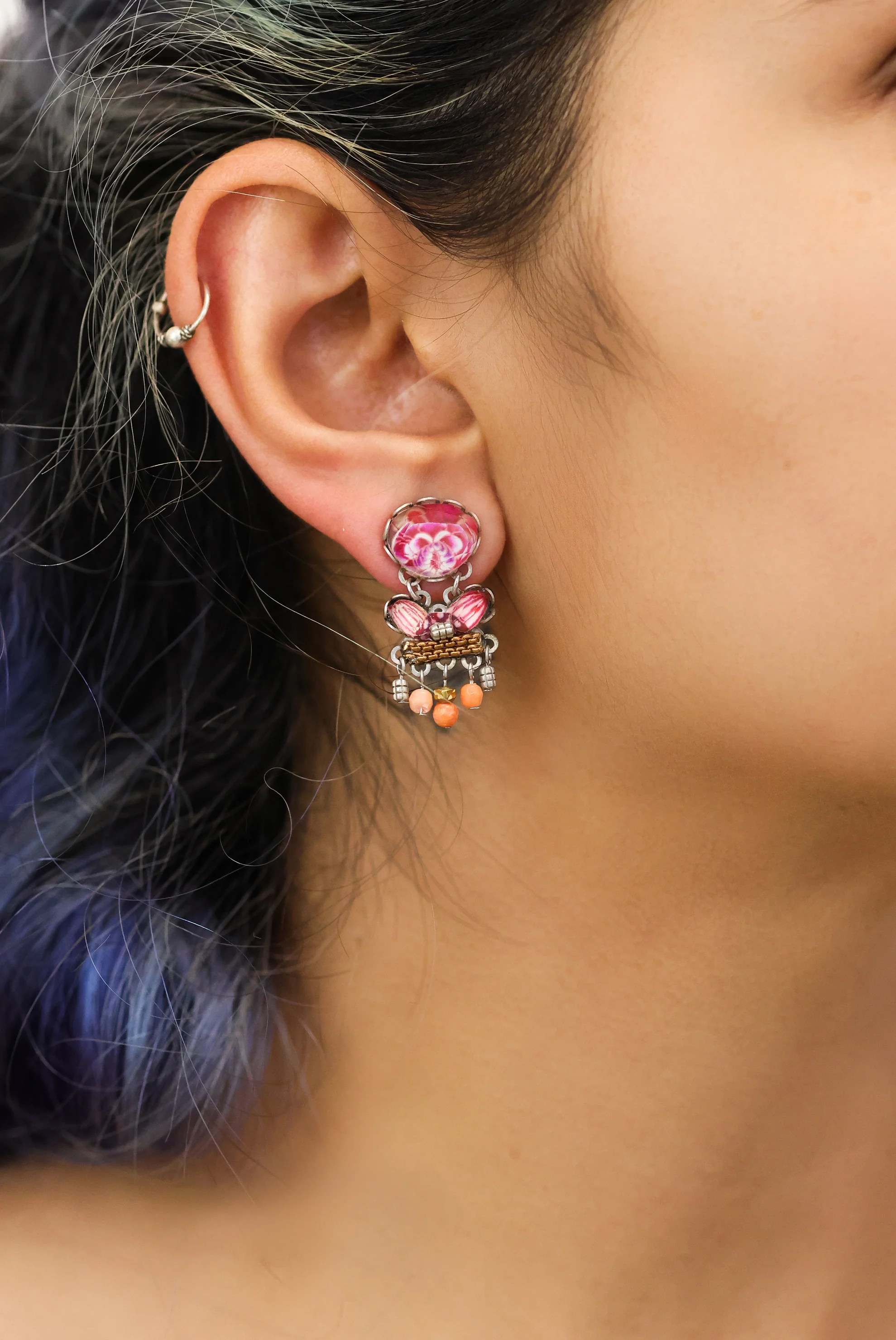 Small Earrings Rose Embrace Set, Carol - Image 2