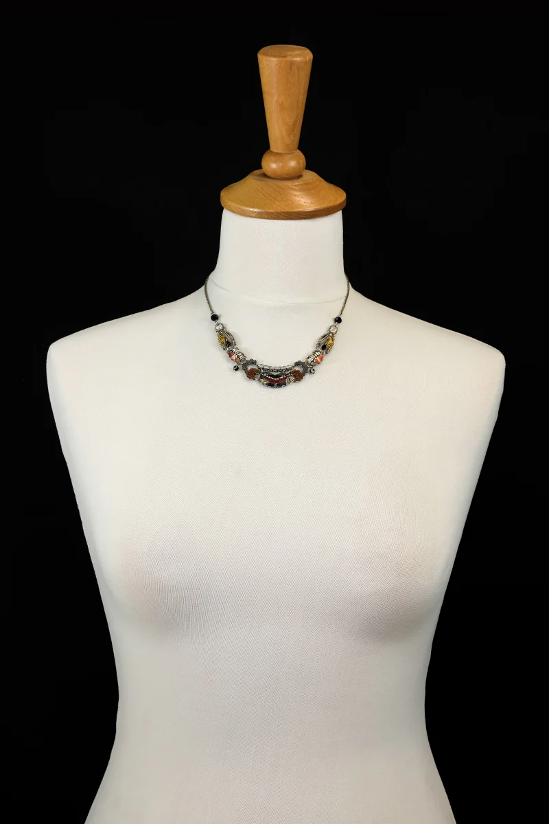 Sundown Chant, Prayer Necklace - Image 2