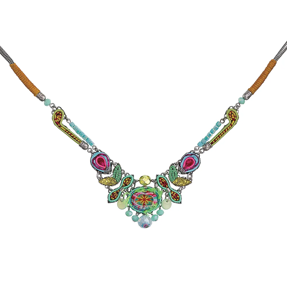 Tahoe, Chant Necklace