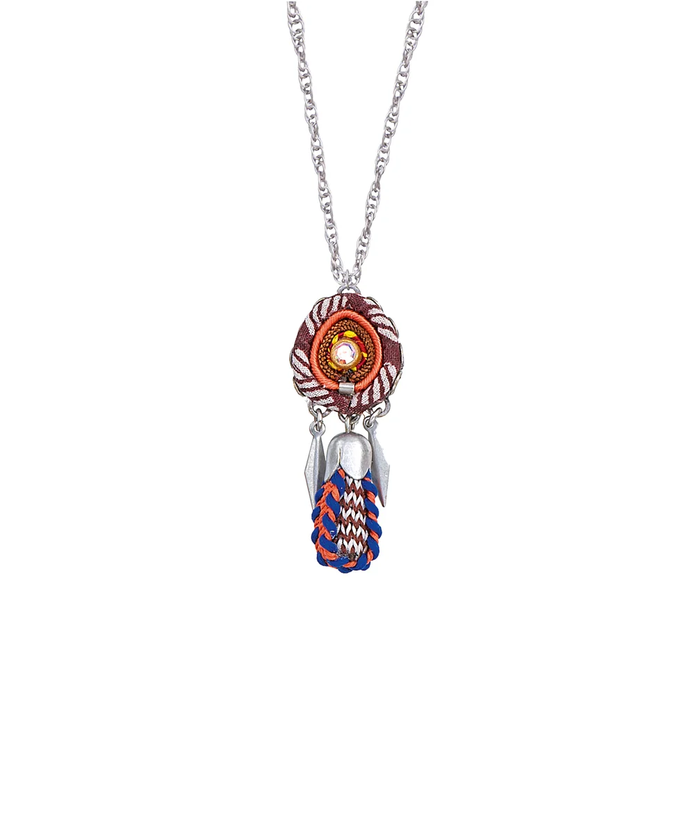 Treasure Island, Sunnah Pendant
