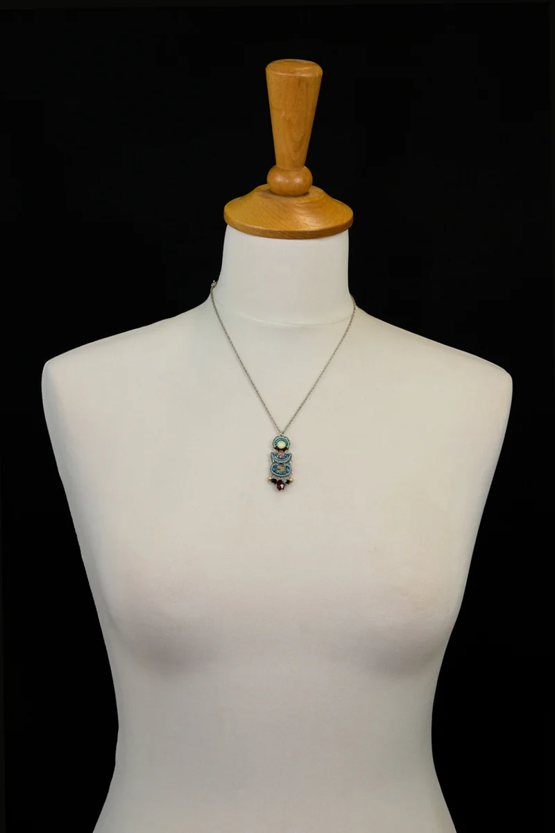 Turquoise Crown, Grace Pendant - Image 2