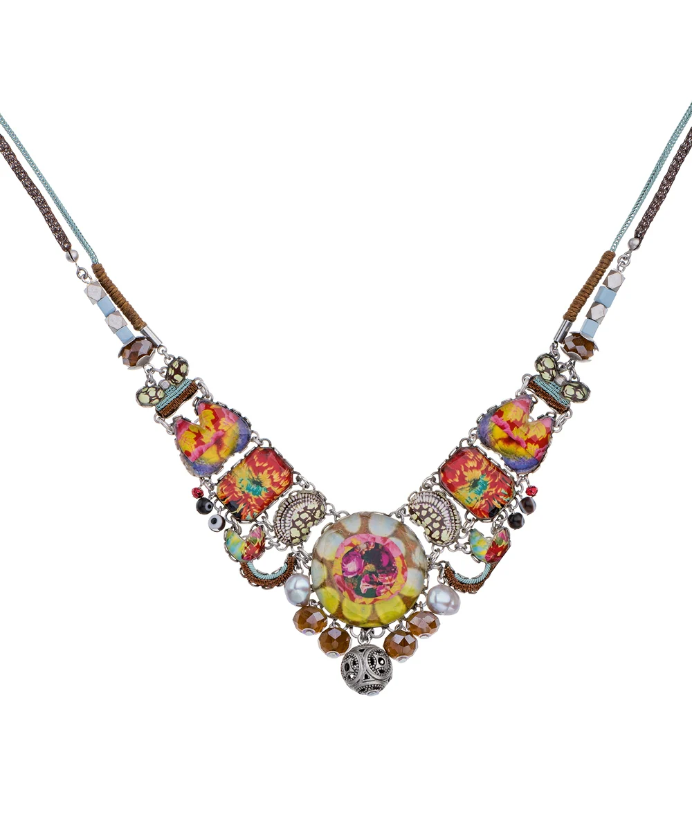 Unforgettable Fire, Aaida Necklace