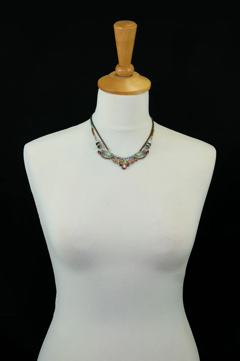 Unforgettable Fire, Amia Necklace - Image 2